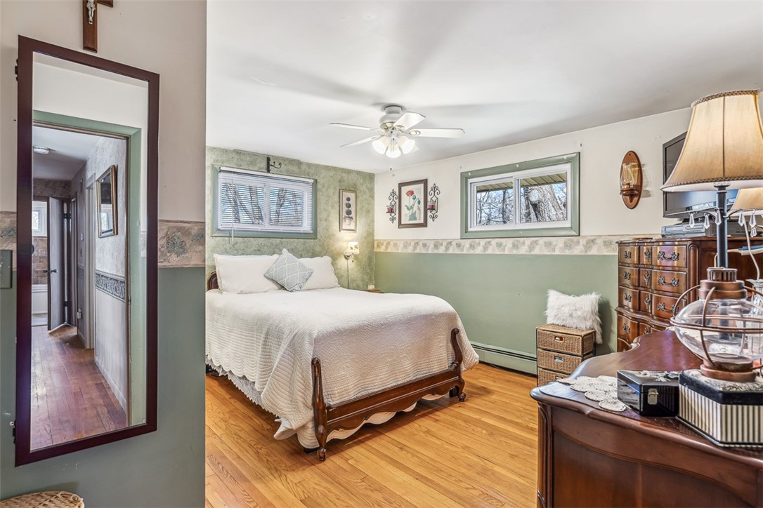 7 Robert Street Smithfield, RI 02828 - Photo 23 of 43