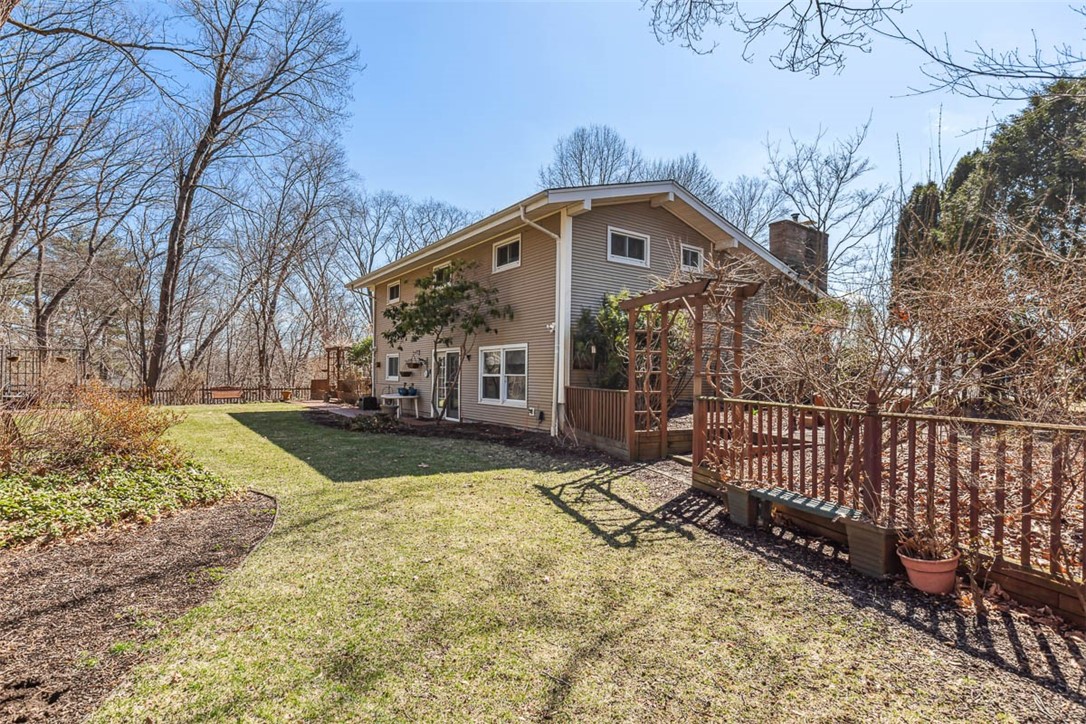 7 Robert Street Smithfield, RI 02828 - Photo 39 of 43