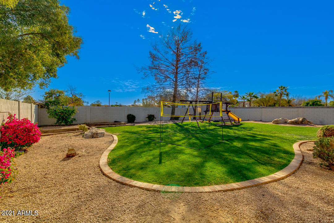 2719 North Almond Mesa, AZ 85213 - Photo 33 of 39 38-Almond