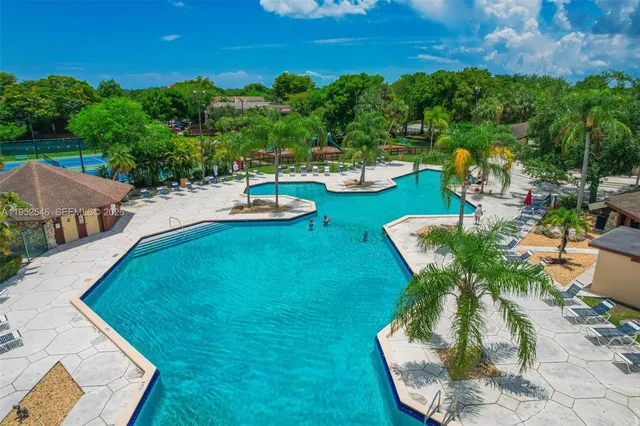 $399,900 | 7014 Southwest 114th Place, Unit C53, Miami, FL 33173