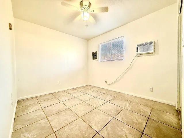 $1,800 | 974 Grand, Grand Terrace, CA 92324