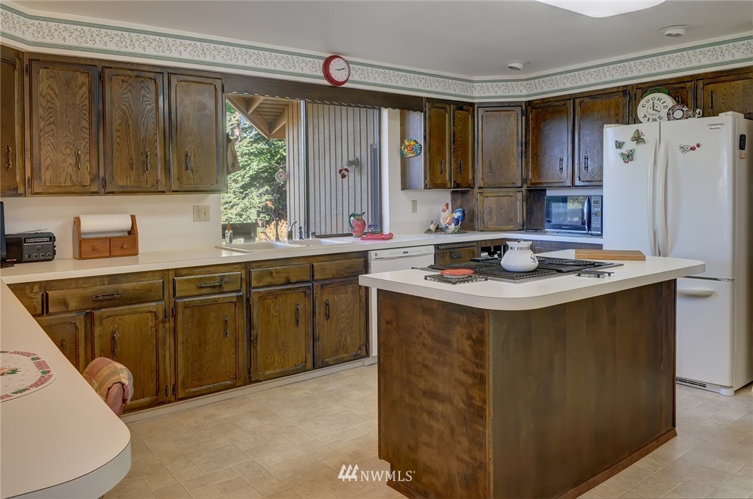 22788 Adams Road Northwest Poulsbo, WA 98370 - Photo 15 of 25 Gallery Image 15