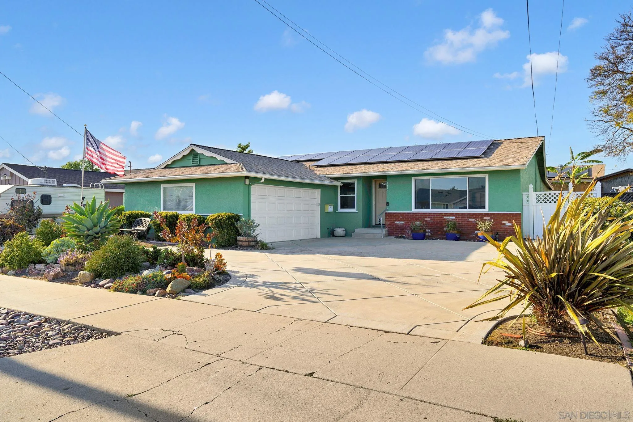 8710 Kelso Street Spring Valley, CA 91977 - Photo 1 of 36 Gallery Image 1