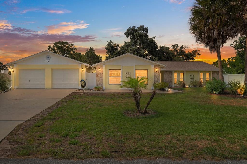 12380 Trout Circle Spring Hill, FL 34609 - Photo 4 of 59