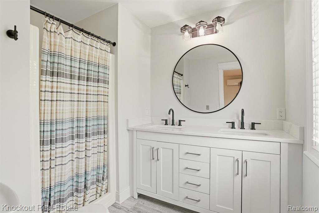 9239 Lange Road Birch Run, MI 48415 - Photo 41 of 75