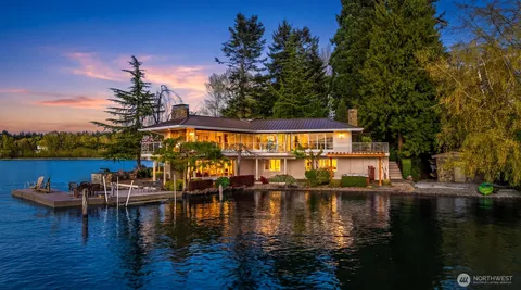 $9,295,000 | 2095 Rose Point Lane, Kirkland, WA 98033