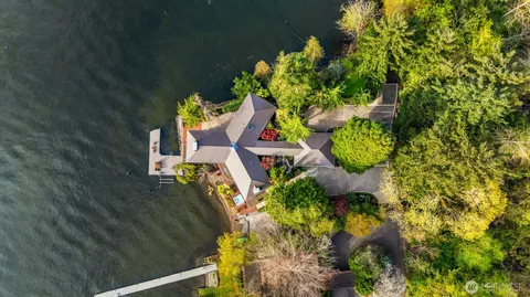 $9,295,000 | 2095 Rose Point Lane, Kirkland, WA 98033