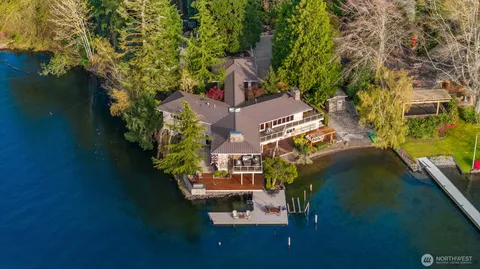 $9,295,000 | 2095 Rose Point Lane, Kirkland, WA 98033