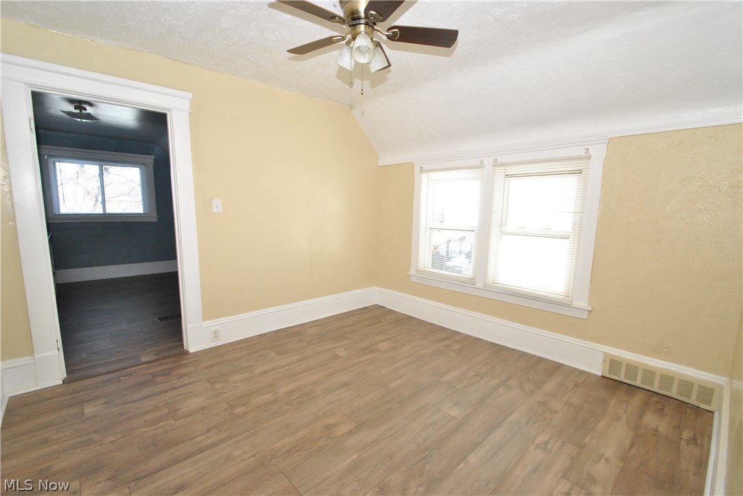 3910 Riverside Avenue Cleveland, OH 44109 - Photo 13 of 35 Gallery Image 13