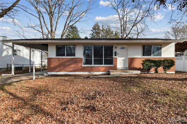 $175,000 | 1035 Kostka Lane, Florissant, MO 63031