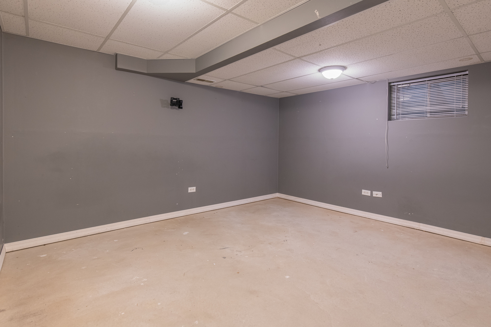 97 Mark Lane Fox Lake, IL 60020 - Photo 20 of 27