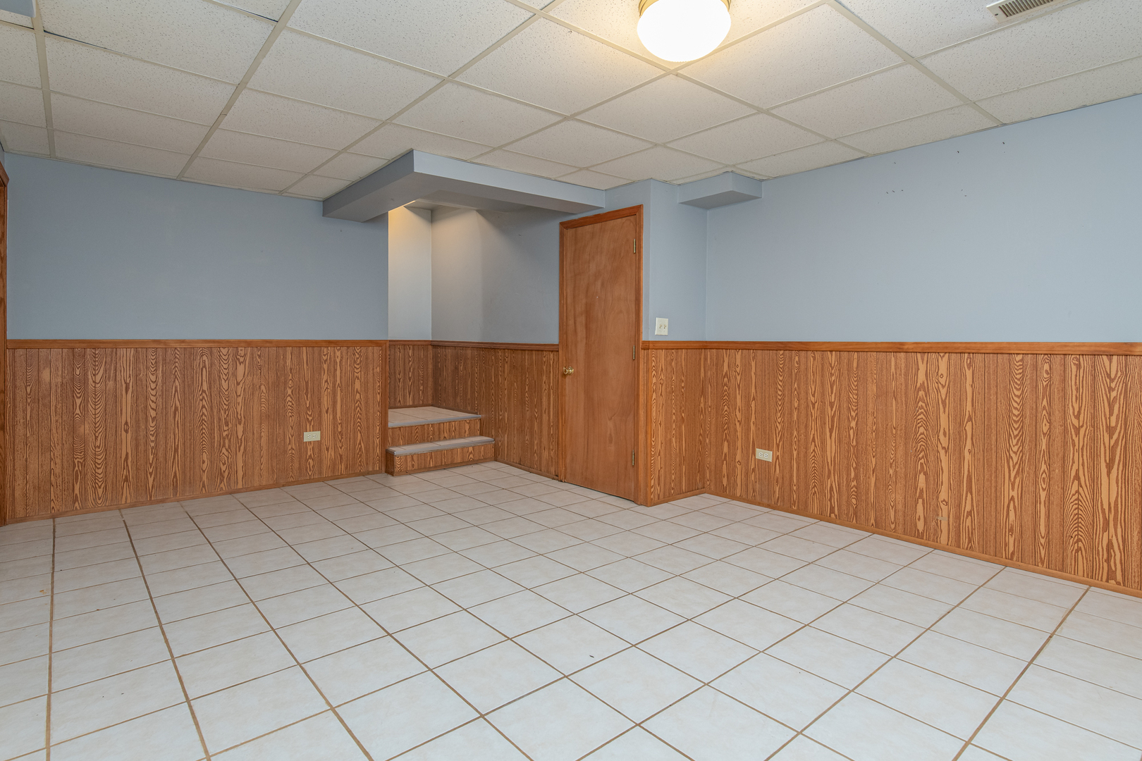 97 Mark Lane Fox Lake, IL 60020 - Photo 21 of 27