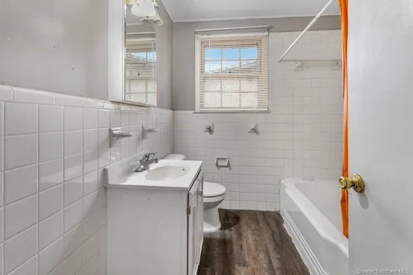 $1,400 | 417 East Claude Street, Lake Charles, LA 70605