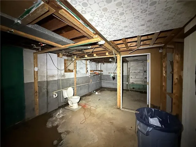 a view of empty room