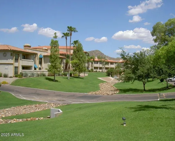 $254,900 | 10410 North Cave Creek Road, Unit 1032, Phoenix, AZ 85020