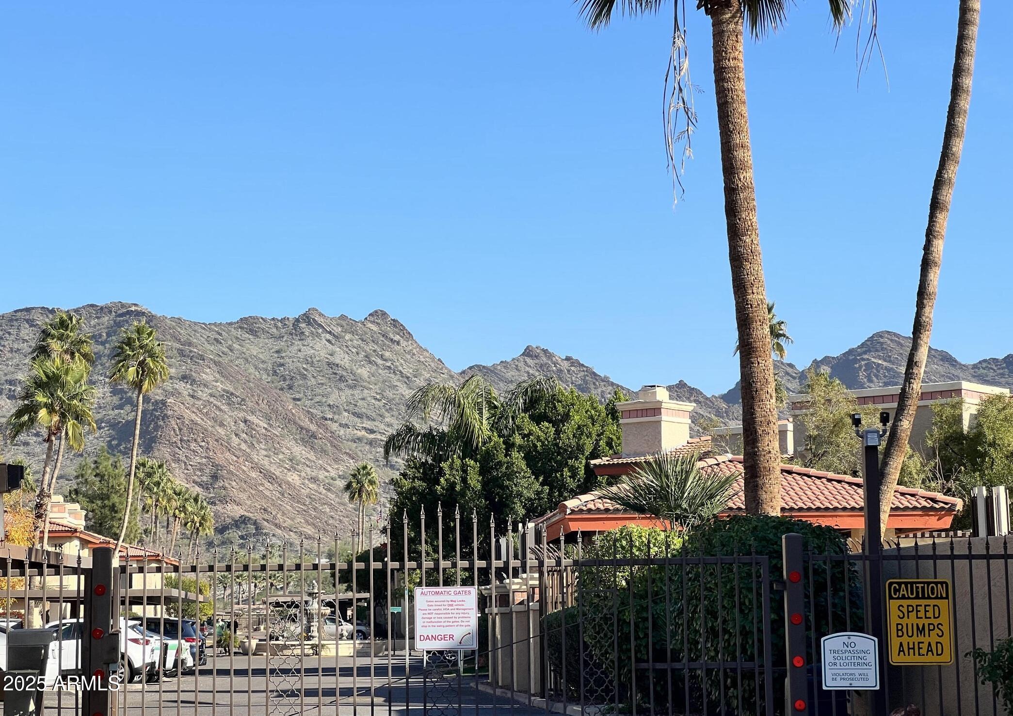 10410 North Cave Creek Road, Unit 1032 Phoenix, AZ 85020 - Photo 4 of 21 Surrounded by Mountains