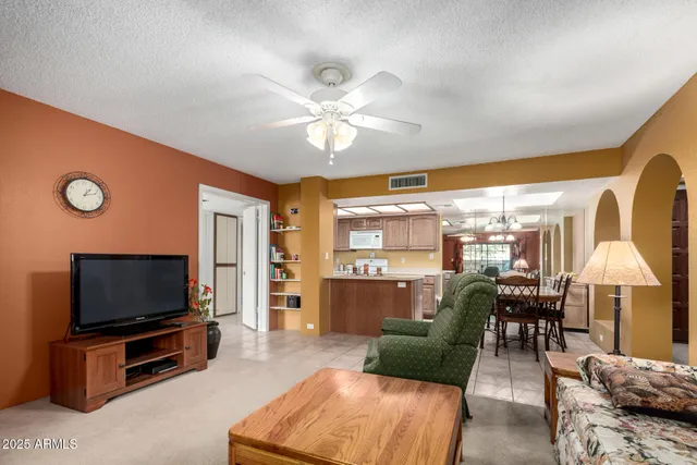 $254,900 | 10410 North Cave Creek Road, Unit 1032, Phoenix, AZ 85020