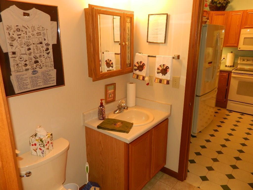 1836 Dunseth Lane, Unit 1836 Springfield, OH 45503 - Photo 17 of 42