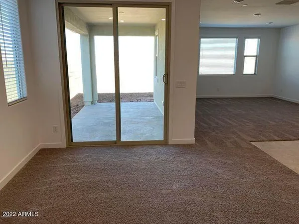 $2,550 | 9752 East Red Giant Drive, Mesa, AZ 85212