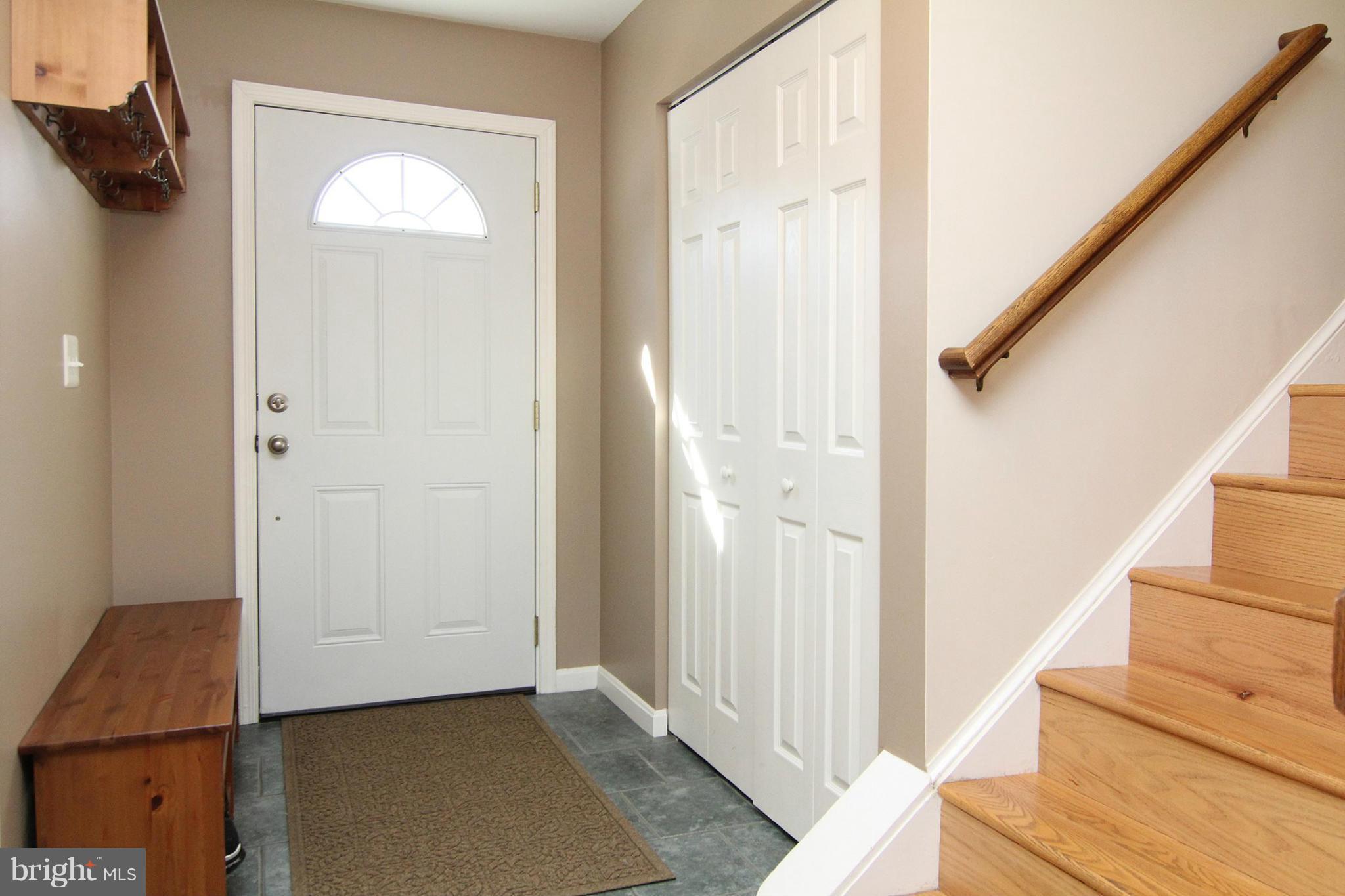 10143 Clearspring Road Damascus, MD 20872 - Photo 2 of 26 Interior (General)