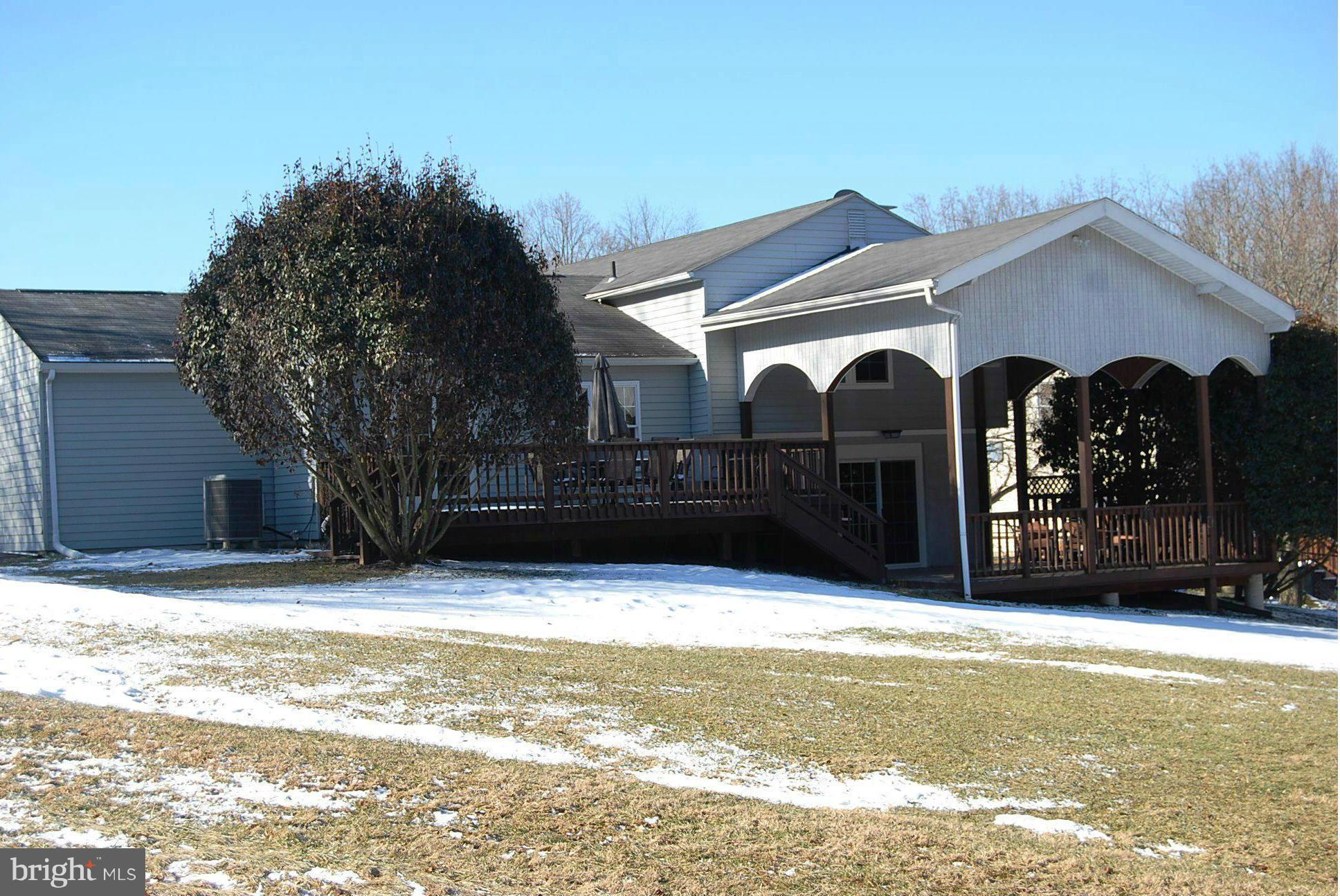 10143 Clearspring Road Damascus, MD 20872 - Photo 20 of 26 Exterior (Rear)