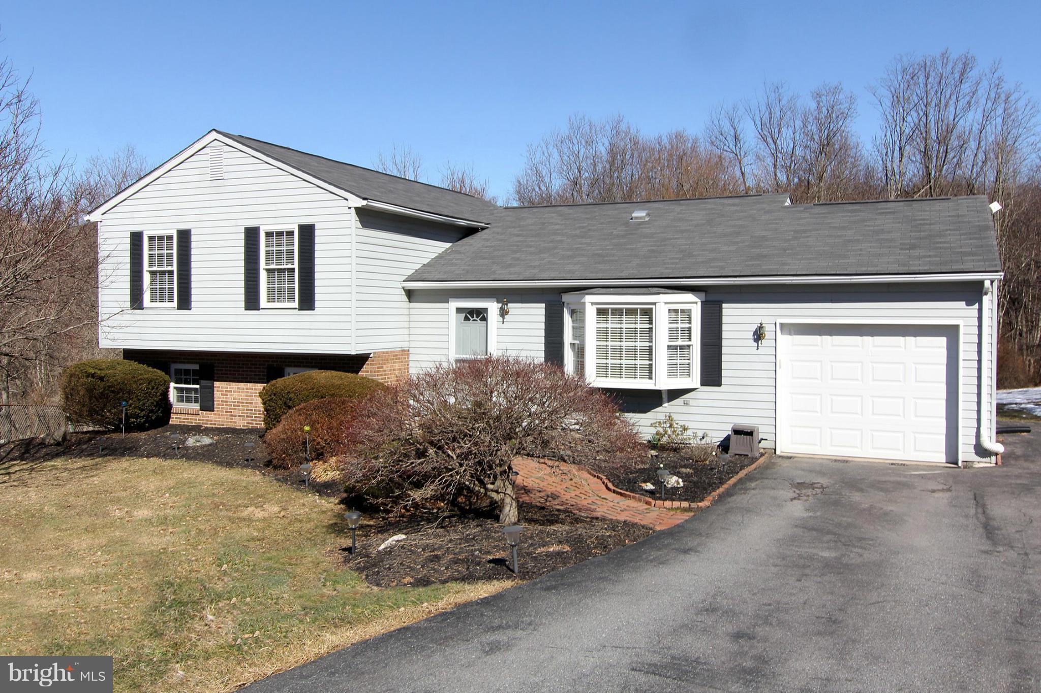 10143 Clearspring Road Damascus, MD 20872 - Photo 25 of 26 Exterior (Front)