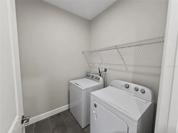 $2,750 | 5927 Maidenstone Way, Palmetto, FL 34221