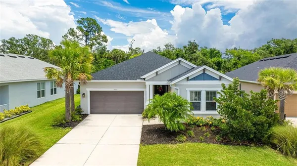 $2,750 | 5927 Maidenstone Way, Palmetto, FL 34221