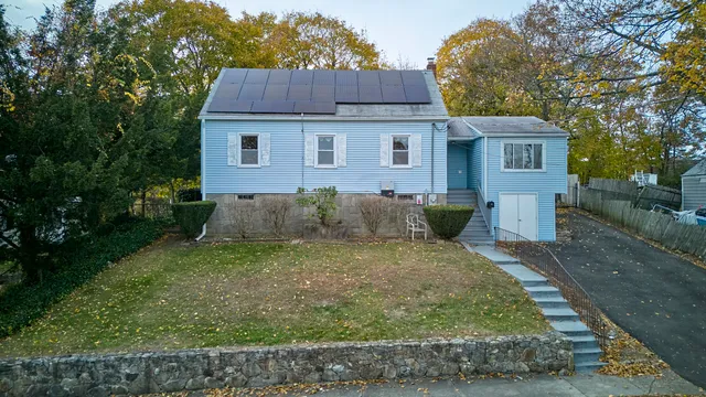 $395,000 | 123 Beverly Drive, Bridgeport, CT 06610