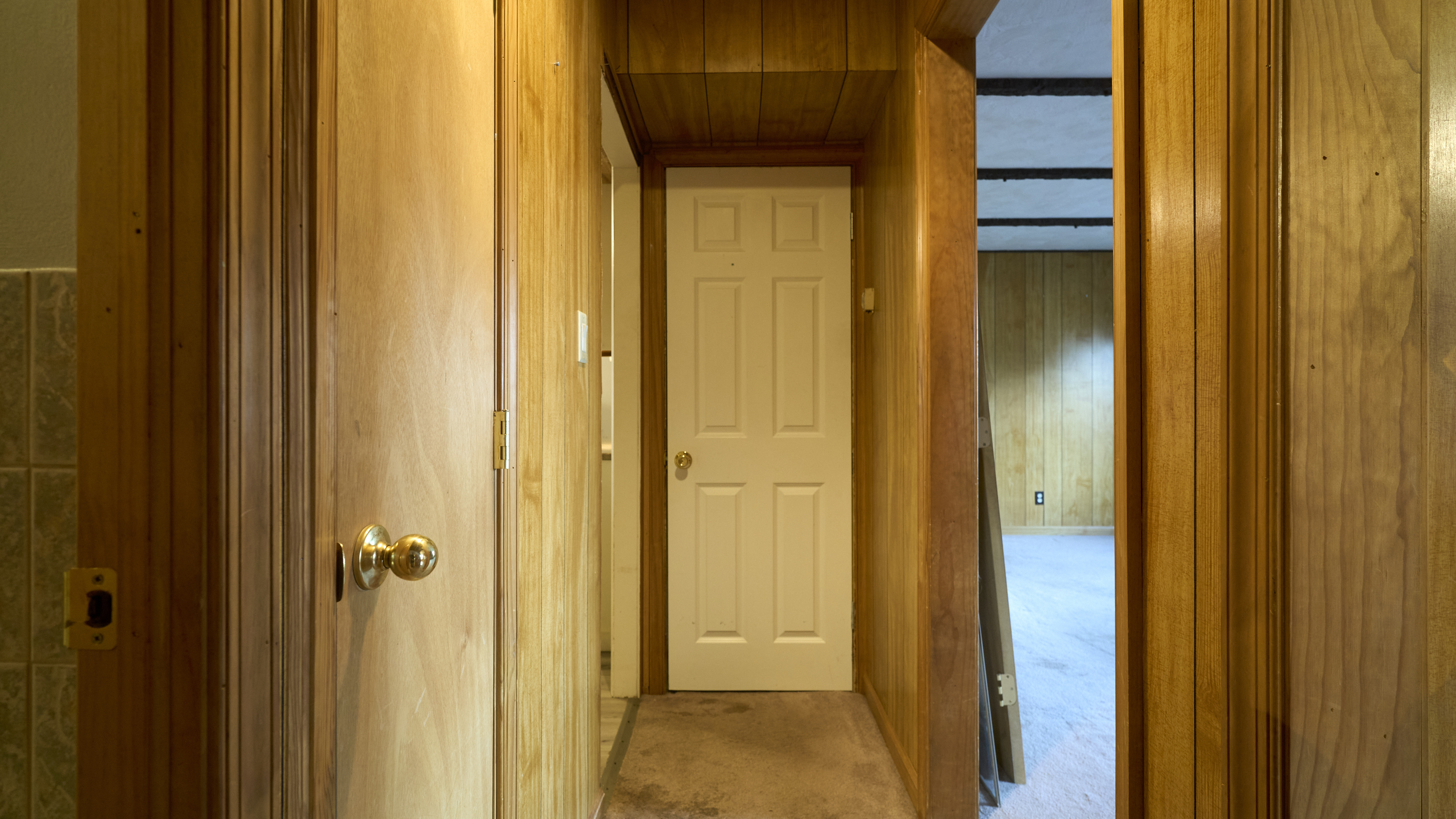 123 Beverly Drive Bridgeport, CT 06610 - Photo 29 of 34 a view of a bathroom from a hallway