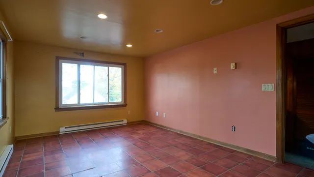 $395,000 | 123 Beverly Drive, Bridgeport, CT 06610