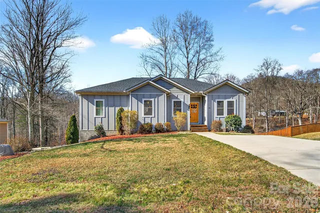 $625,000 | 133 Ridge Road, Candler, NC 28715
