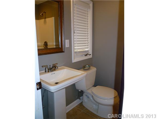 5501 Milford Road, Unit 5 Charlotte, NC 28210 - Photo 12 of 16 Gallery Image 12