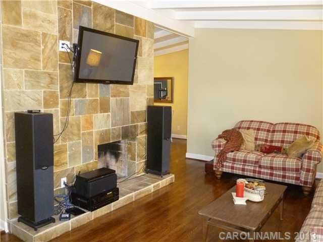 5501 Milford Road, Unit 5 Charlotte, NC 28210 - Photo 4 of 16 Gallery Image 4