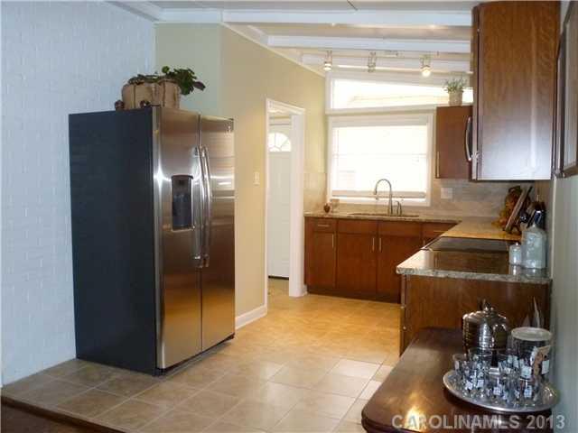 5501 Milford Road, Unit 5 Charlotte, NC 28210 - Photo 6 of 16 Gallery Image 6