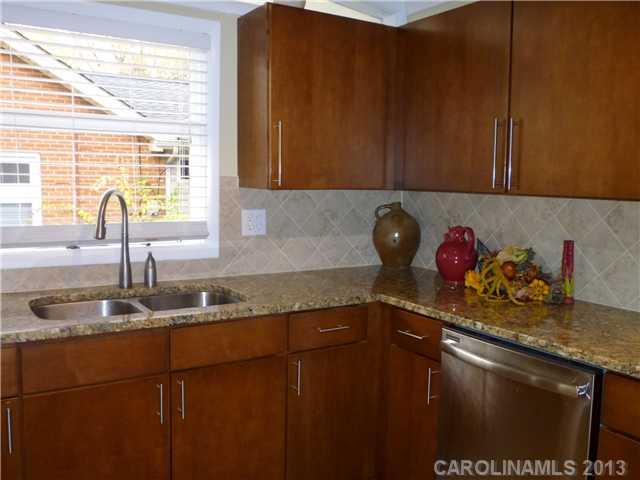 5501 Milford Road, Unit 5 Charlotte, NC 28210 - Photo 7 of 16 Gallery Image 7