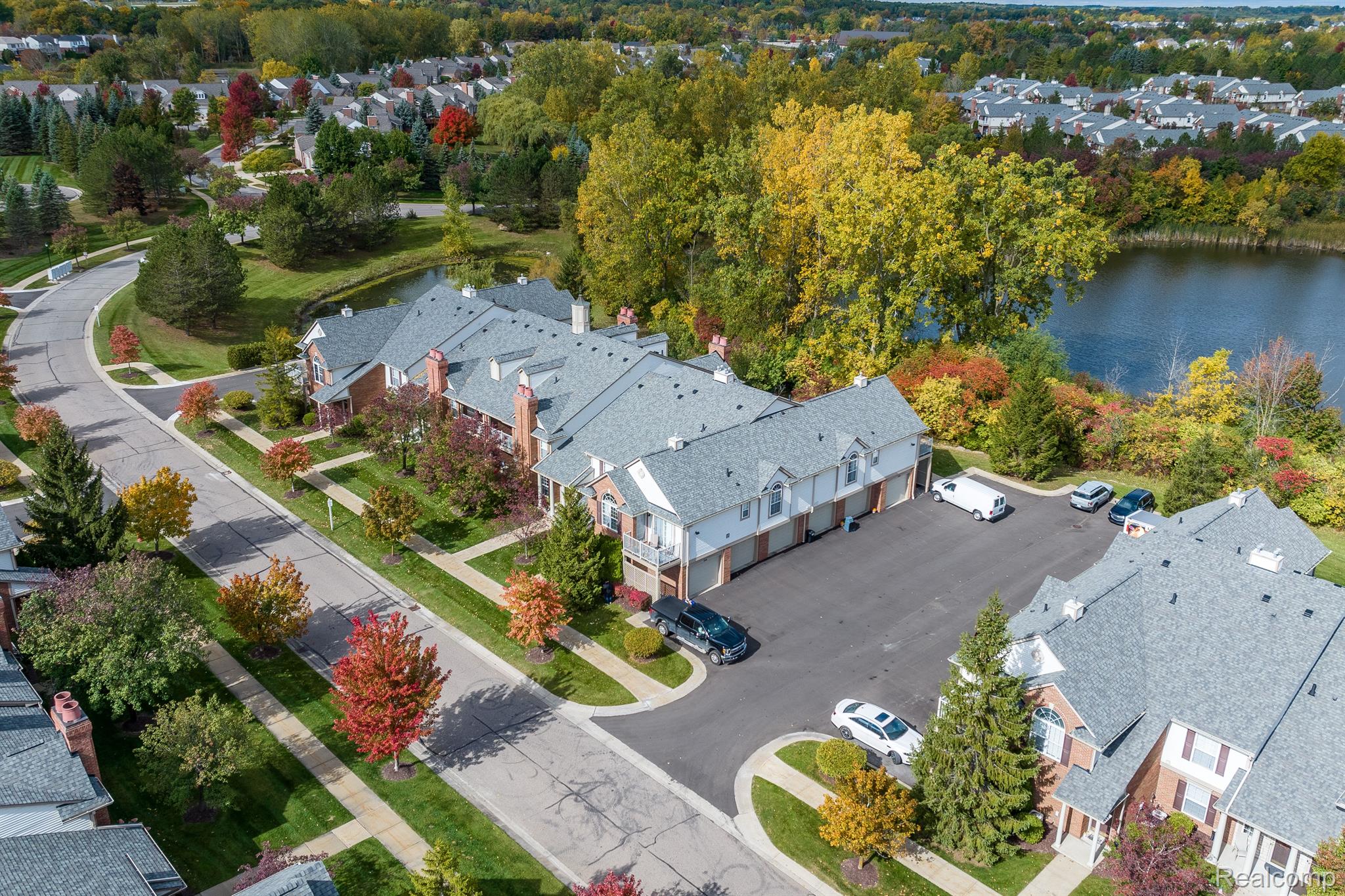 3558 Tremonte Circle Rochester, MI 48306 - Photo 25 of 36 Gallery Image 25