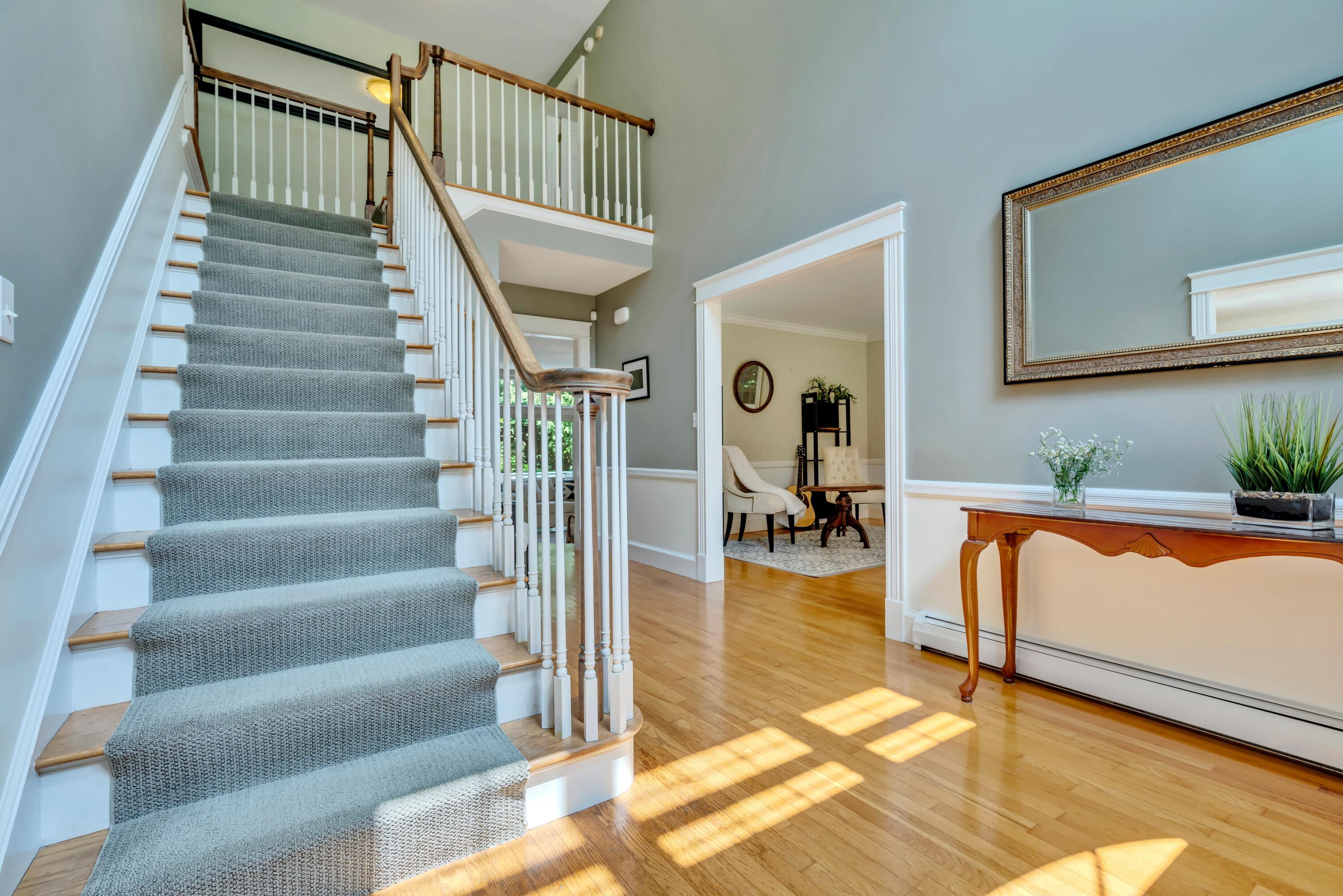 18 Lower Falls Road Falmouth, ME 04105 - Photo 9 of 78 Foyer