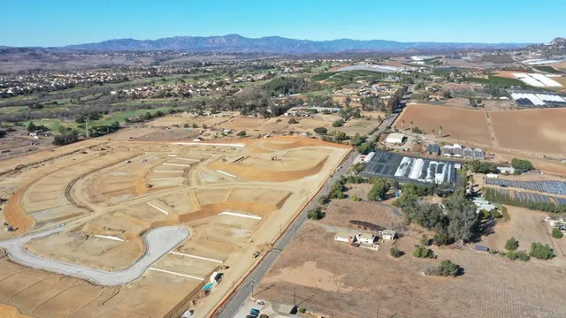 $2,495,000 | 304 Wilshire Road, Oceanside, CA 92057