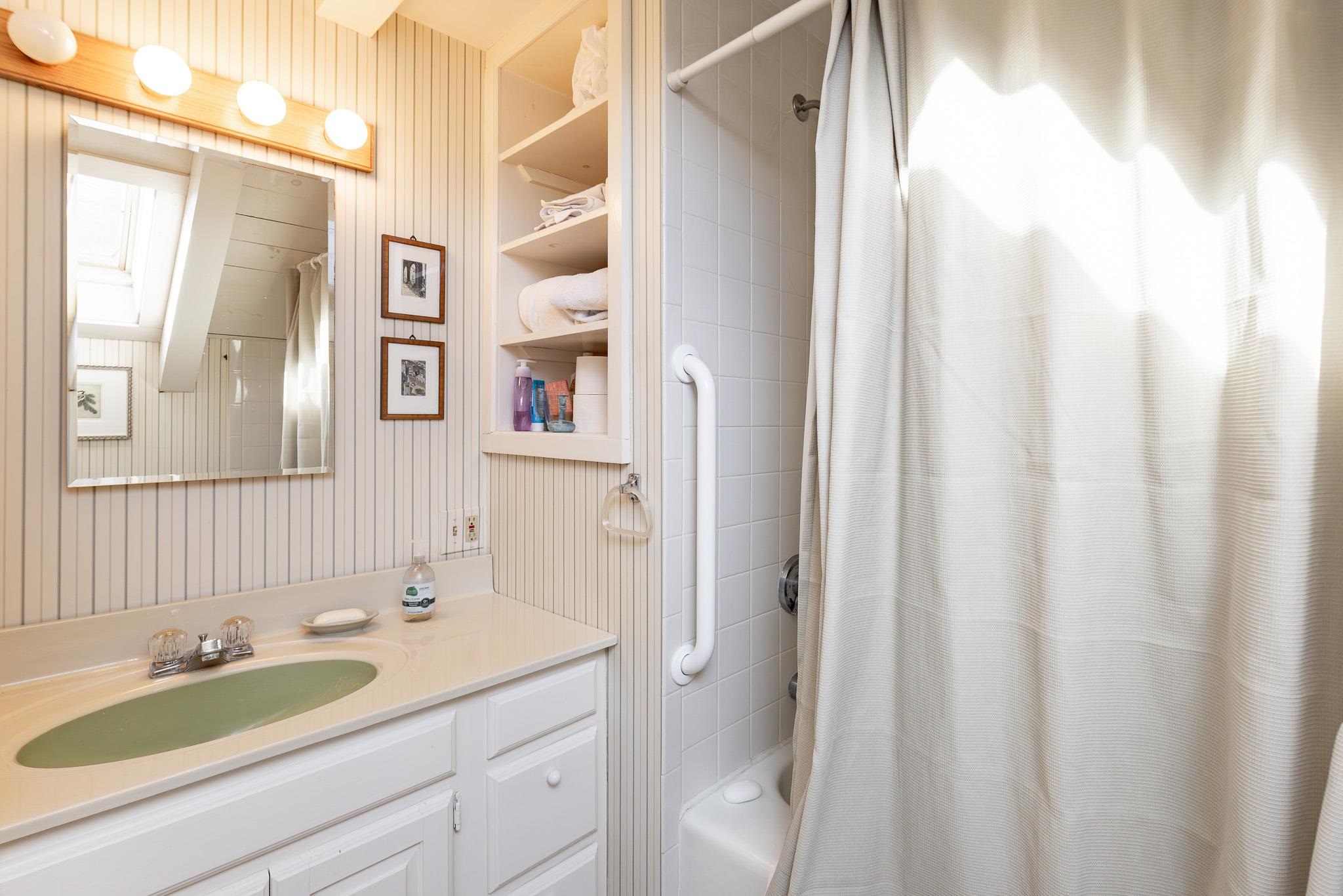 710 Meadowland Farms Road White River Junction, VT 05001 - Photo 26 of 38