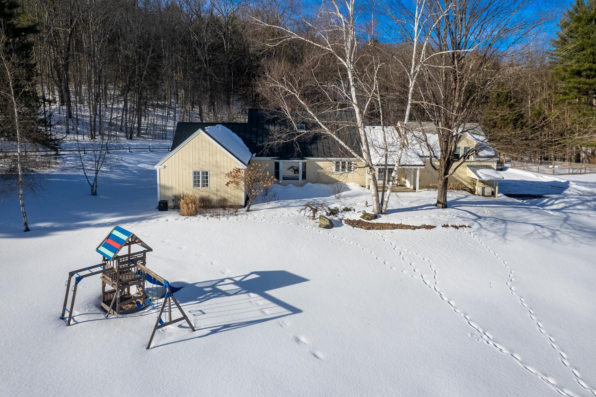 710 Meadowland Farms Road White River Junction, VT 05001 - Photo 34 of 38