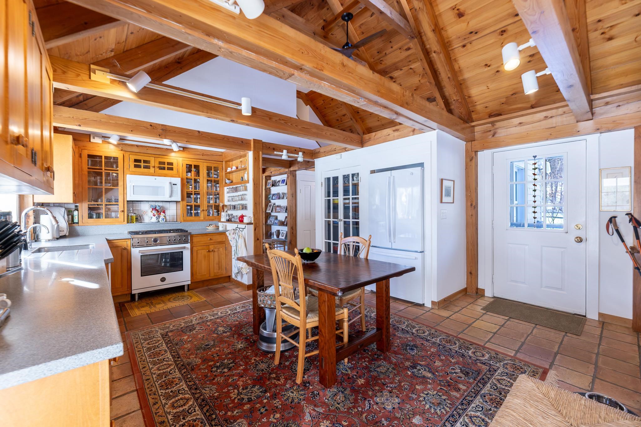 710 Meadowland Farms Road White River Junction, VT 05001 - Photo 7 of 38