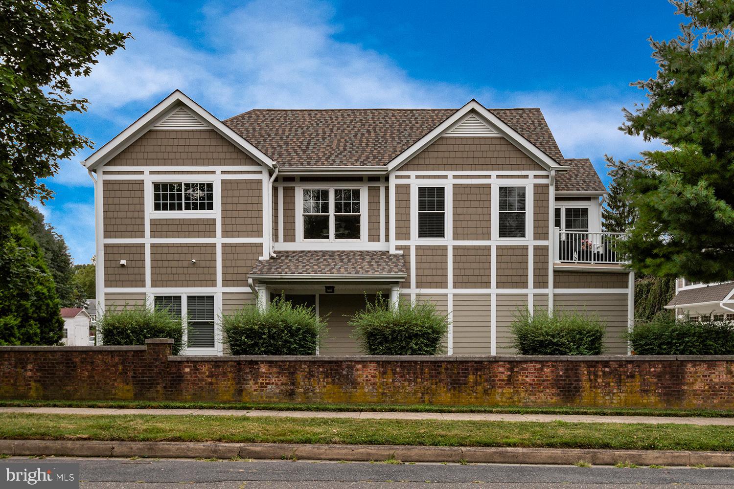 549 Delaware Avenue Delanco, NJ 08075 - Photo 4 of 29 Gallery Image 4