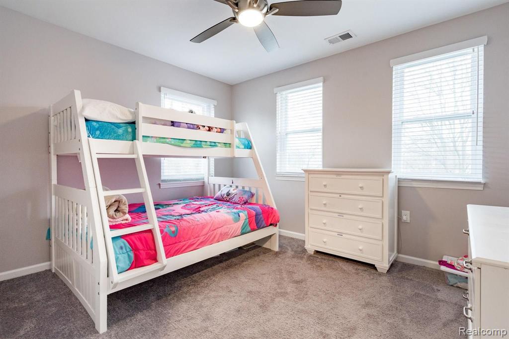2604 Manchester Road Birmingham, MI 48009 - Photo 37 of 50