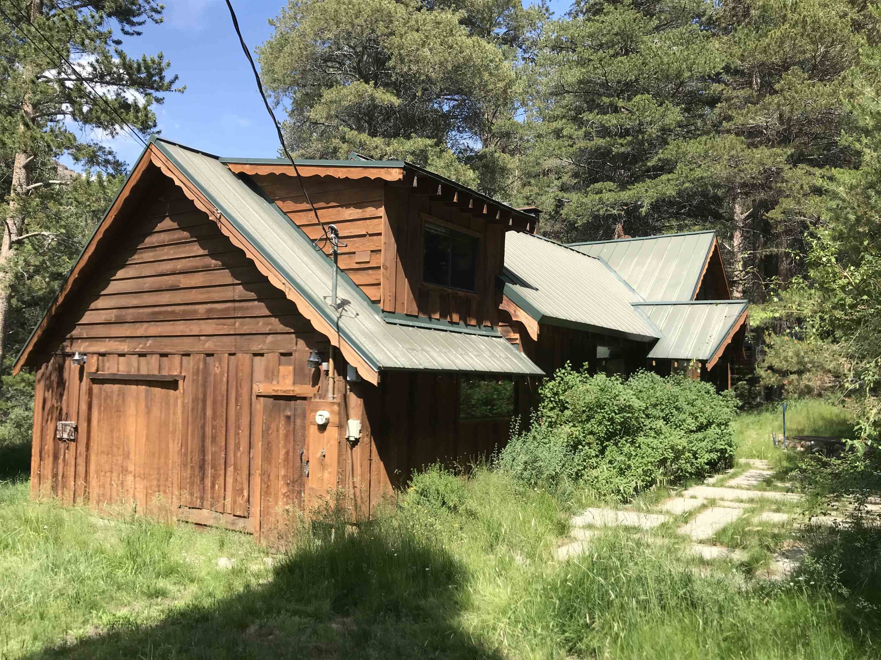 47 Shadow Pines Road June Lake, CA 93529 - Photo 4 of 27 Gallery Image 4