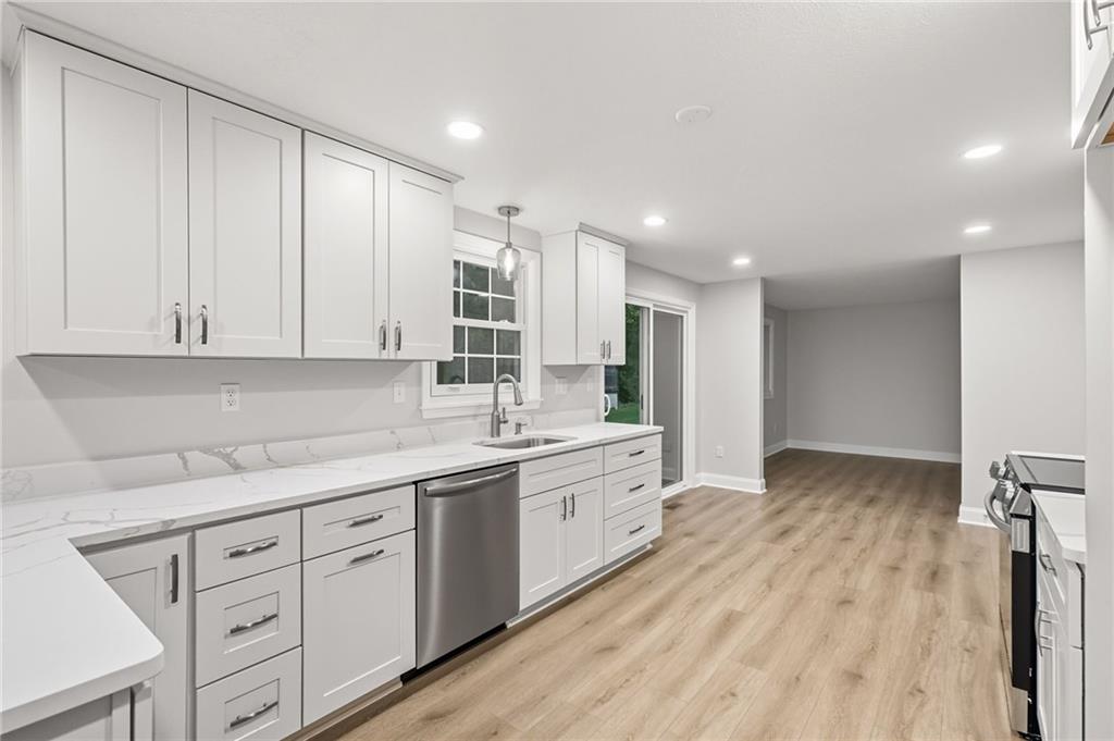9574 Toft Court Pittsburgh, PA 15237 - Photo 15 of 50 Gallery Image 15
