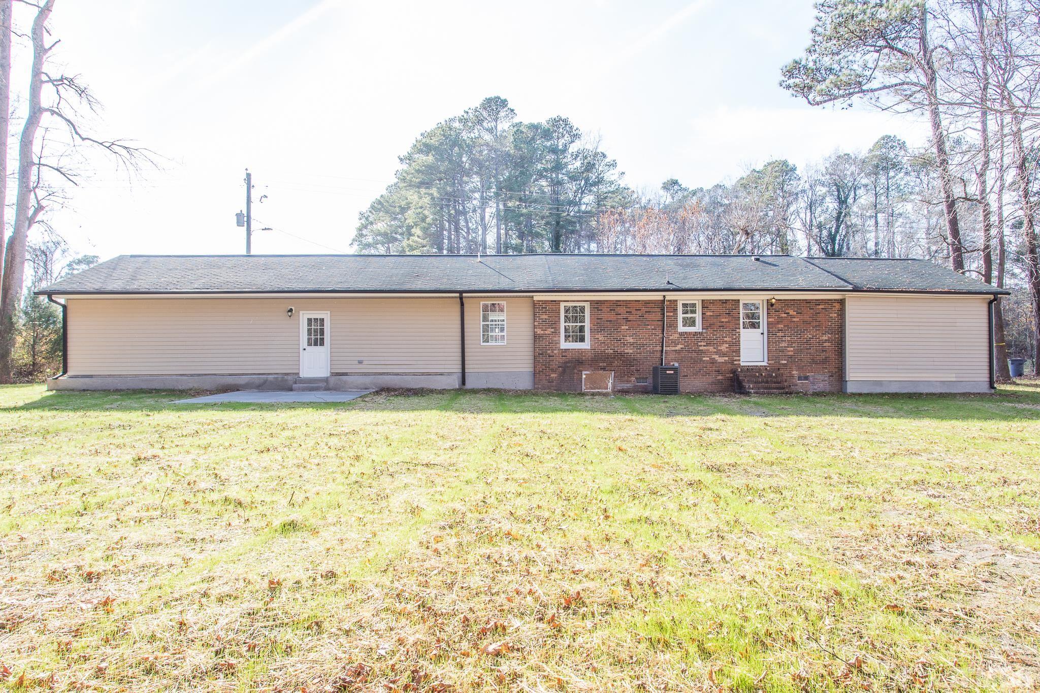 2824 Zebulon Road Zebulon, NC 27597 - Photo 2 of 24 Gallery Image 2