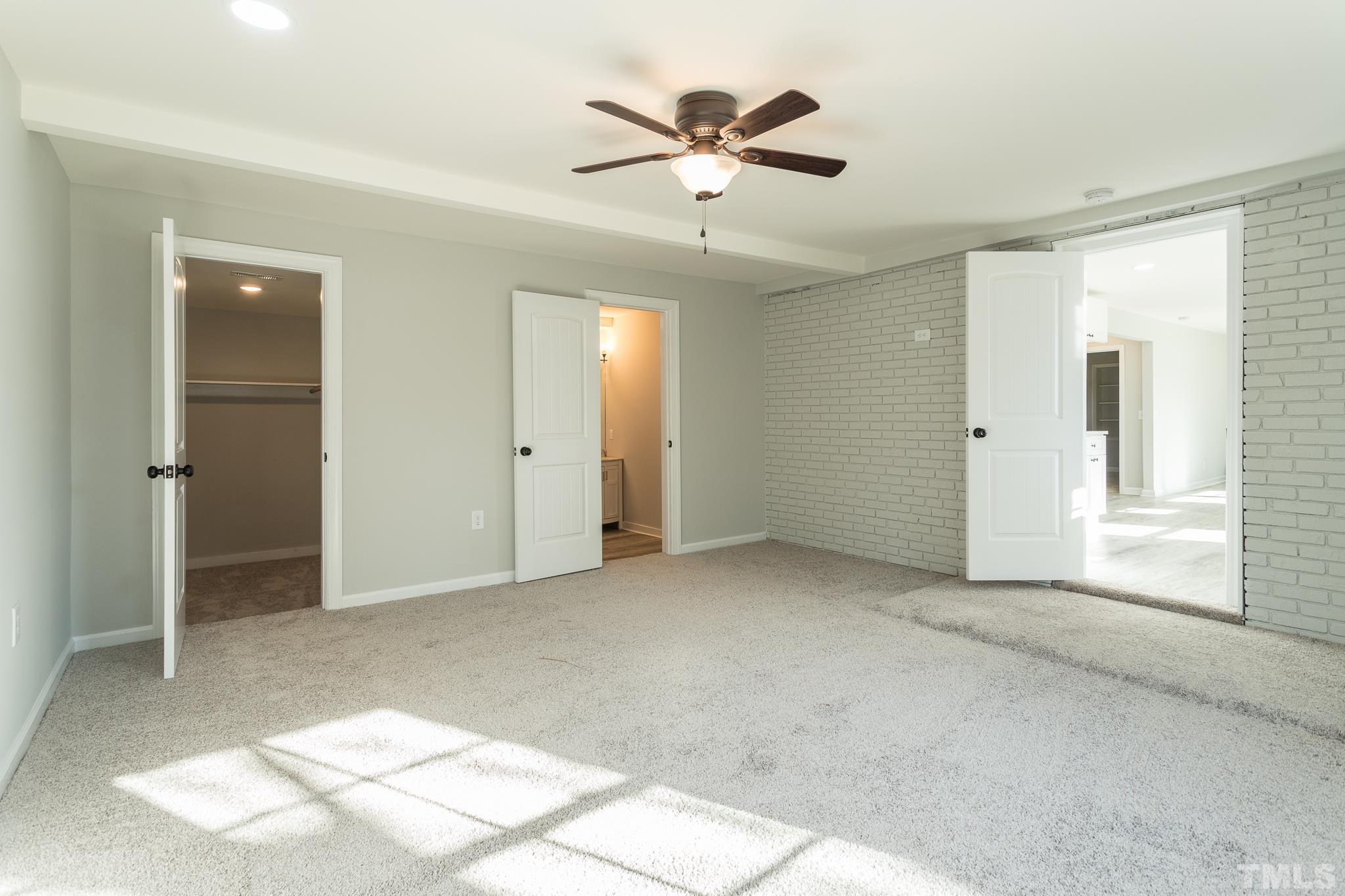 2824 Zebulon Road Zebulon, NC 27597 - Photo 5 of 24 Gallery Image 5