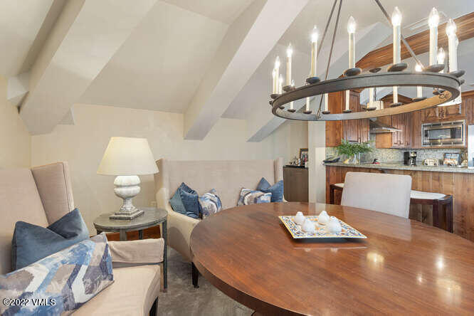 728 West Lionshead Circle, Unit R616 Vail, CO 81657 - Photo 8 of 27 728 W Lionshead Cir Vail CO-small-008-00