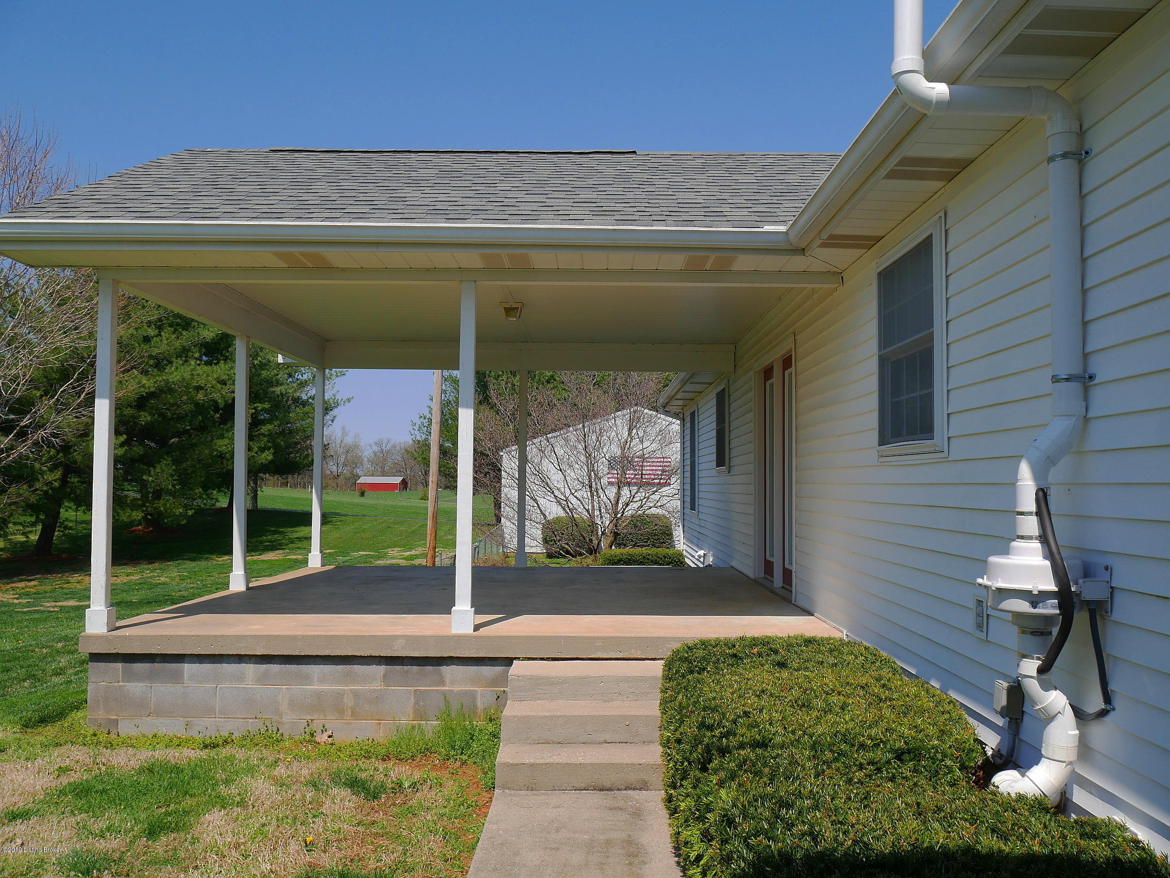 945 Fred Fackler Road Brandenburg, KY 40108 - Photo 5 of 103 945 Fred Fackler Resize (163)